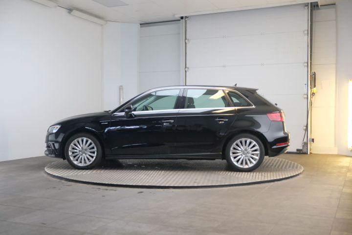 Photo 2 VIN: WAUZZZ8V9FA186722 - AUDI A3 SPORTBACK 