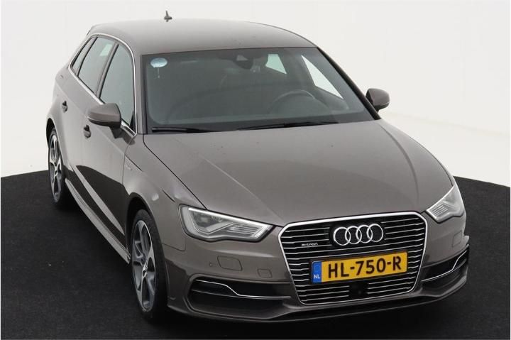 Photo 2 VIN: WAUZZZ8V9GA075248 - AUDI A3 SPORTBACK 