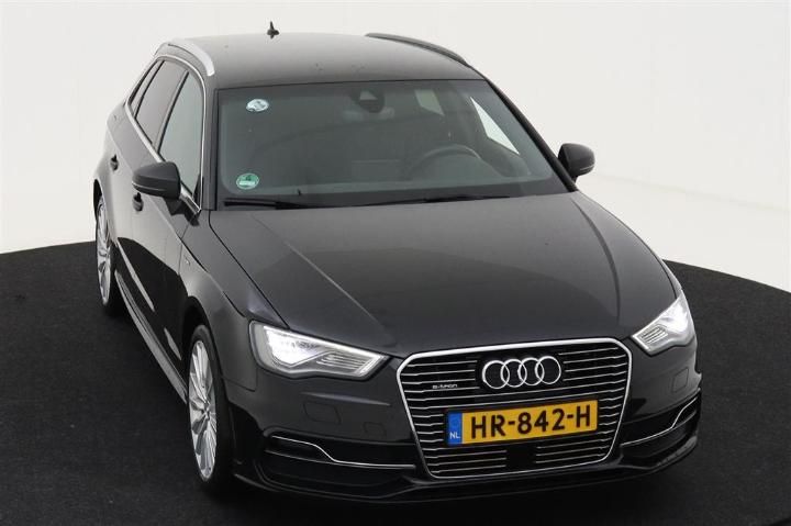 Photo 2 VIN: WAUZZZ8V9GA088789 - AUDI A3 SPORTBACK 