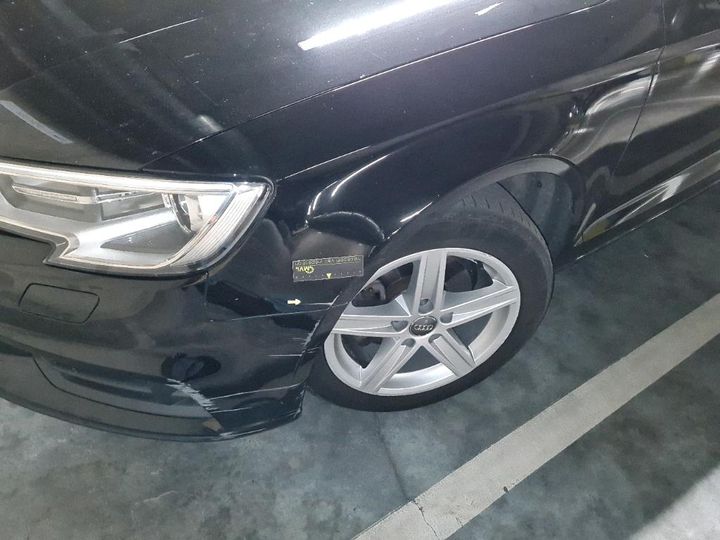 Photo 32 VIN: WAUZZZ8V9H1014693 - AUDI A3 