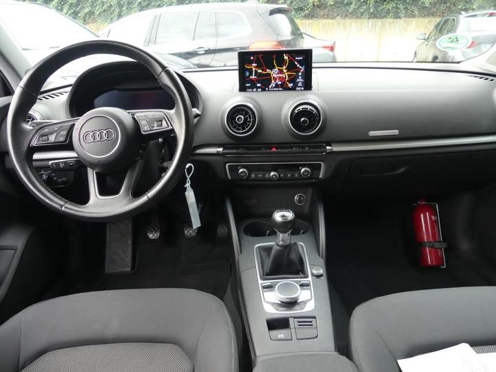 Photo 7 VIN: WAUZZZ8V9H1021580 - AUDI A3 SEDAN 