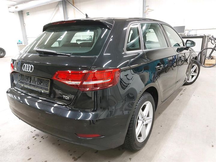 Photo 2 VIN: WAUZZZ8V9HA062226 - AUDI A3 SPORTBACK 