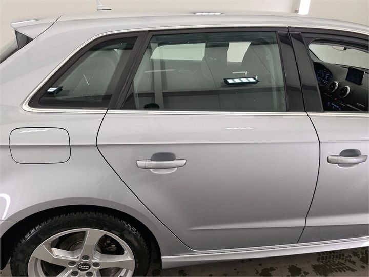 Photo 18 VIN: WAUZZZ8V9HA062291 - AUDI A3 