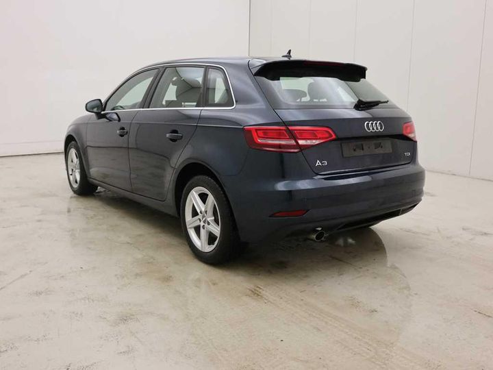 Photo 10 VIN: WAUZZZ8V9HA070617 - AUDI A3 