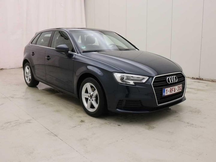 Photo 9 VIN: WAUZZZ8V9HA070617 - AUDI A3 