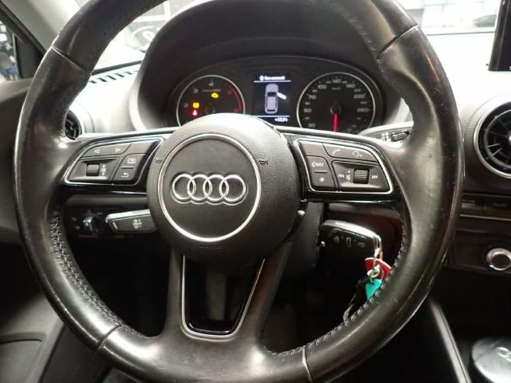 Photo 10 VIN: WAUZZZ8V9HA071508 - AUDI A3 