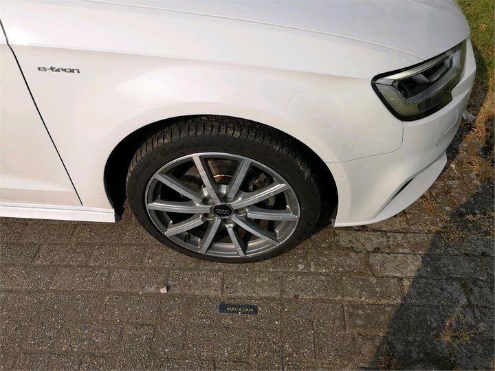 Photo 17 VIN: WAUZZZ8V9HA084758 - AUDI A3 SPORTBACK 