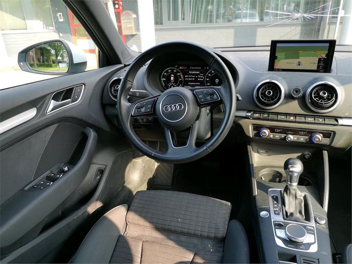 Photo 6 VIN: WAUZZZ8V9HA084758 - AUDI A3 SPORTBACK 