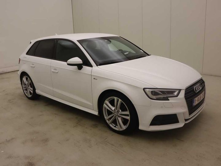 Photo 8 VIN: WAUZZZ8V9HA086056 - AUDI A3 