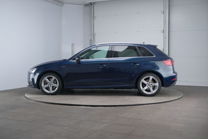 Photo 2 VIN: WAUZZZ8V9HA087238 - AUDI A3 SPORTBACK 