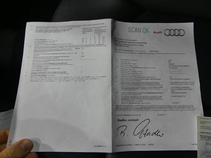 Photo 11 VIN: WAUZZZ8V9J1005563 - AUDI A3 SEDAN 