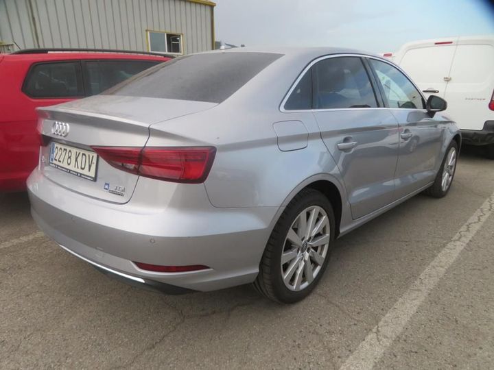 Photo 5 VIN: WAUZZZ8V9J1020936 - AUDI A3 