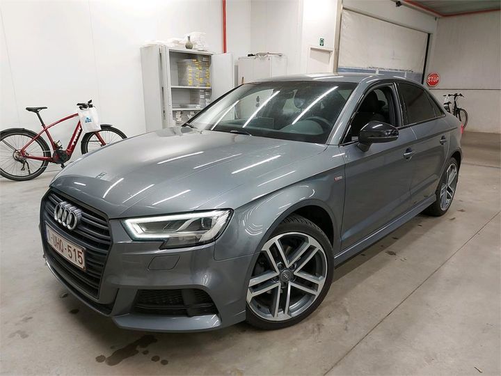 Photo 1 VIN: WAUZZZ8V9J1074186 - AUDI A3 BERLINE 