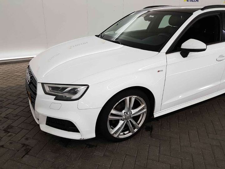 Photo 21 VIN: WAUZZZ8V9JA042905 - AUDI A3 SPORTBACK 