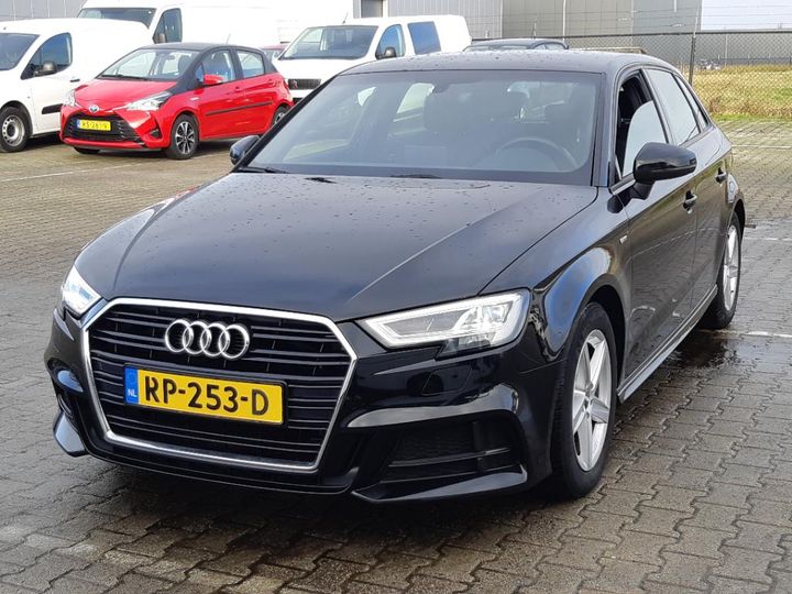 Photo 1 VIN: WAUZZZ8V9JA068291 - AUDI A3 SPORTBACK SPORT 