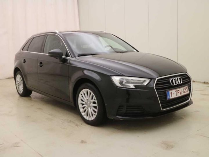 Photo 8 VIN: WAUZZZ8V9JA074592 - AUDI A3 