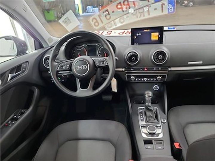 Photo 8 VIN: WAUZZZ8V9JA080604 - AUDI A3 