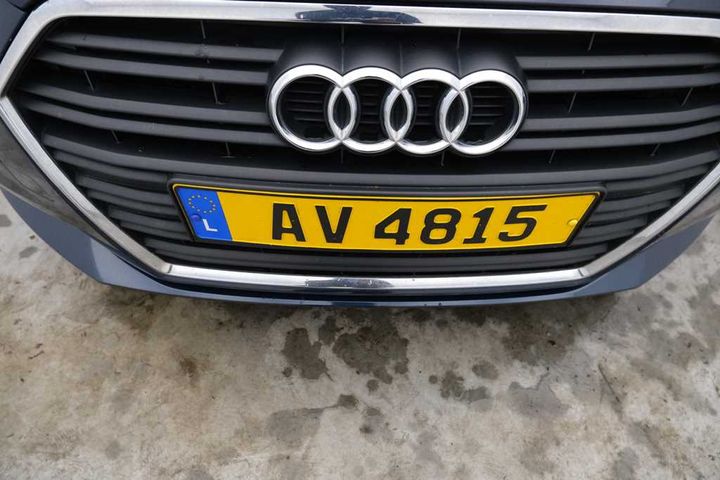 Photo 5 VIN: WAUZZZ8V9JA121992 - AUDI A3 SB FL&#3916 