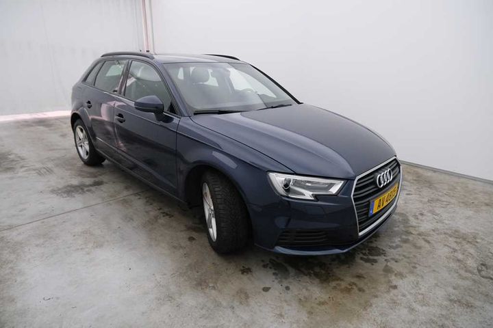 Photo 8 VIN: WAUZZZ8V9JA121992 - AUDI A3 SB FL&#3916 