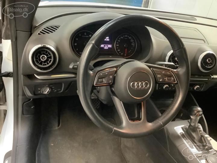 Photo 9 VIN: WAUZZZ8V9K1032747 - AUDI A3 