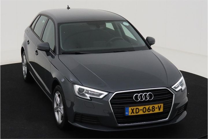 Photo 2 VIN: WAUZZZ8V9KA041562 - AUDI A3 