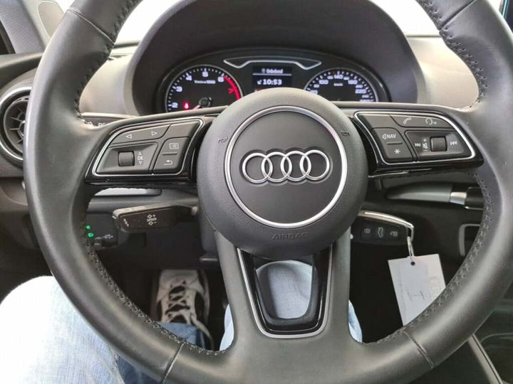 Photo 8 VIN: WAUZZZ8V9KA045417 - AUDI A3 