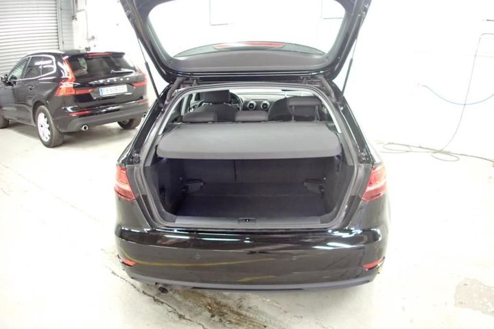 Photo 3 VIN: WAUZZZ8V9KA045983 - AUDI A3 SPORTBACK 