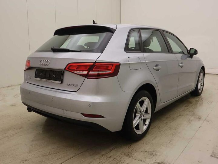 Photo 10 VIN: WAUZZZ8V9KA051749 - AUDI A3 