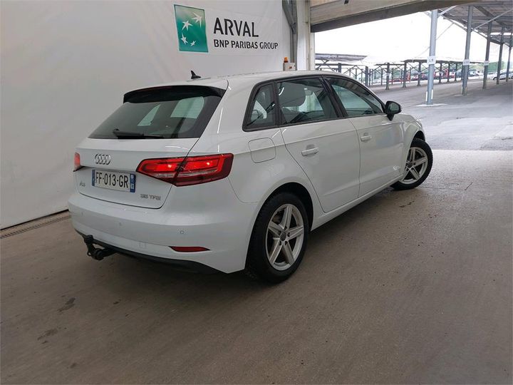 Photo 2 VIN: WAUZZZ8V9KA055008 - AUDI A3 SPORTBACK 