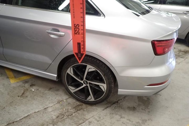 Photo 33 VIN: WAUZZZ8V9KA074948 - AUDI A3 BERLINE 