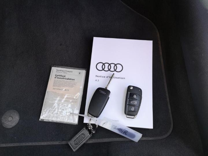 Photo 16 VIN: WAUZZZ8V9KA119743 - AUDI A3 