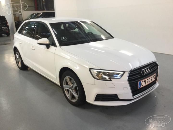 Photo 12 VIN: WAUZZZ8V9LA011074 - AUDI A3 SPORTBACK 