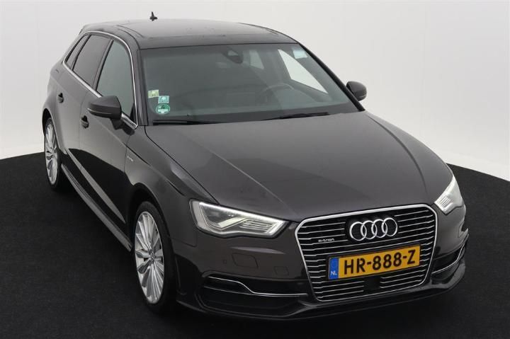 Photo 2 VIN: WAUZZZ8VJGA097183 - AUDI A3 SPORTBACK 