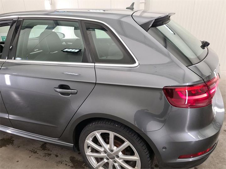 Photo 10 VIN: WAUZZZ8VXFA185837 - AUDI A3 