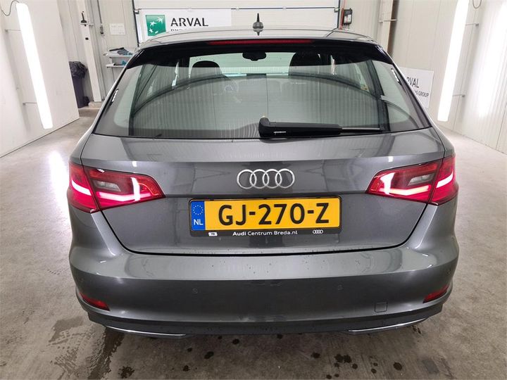 Photo 12 VIN: WAUZZZ8VXFA185837 - AUDI A3 