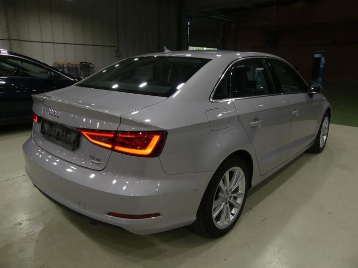 Photo 2 VIN: WAUZZZ8VXG1063982 - AUDI A3 SEDAN 