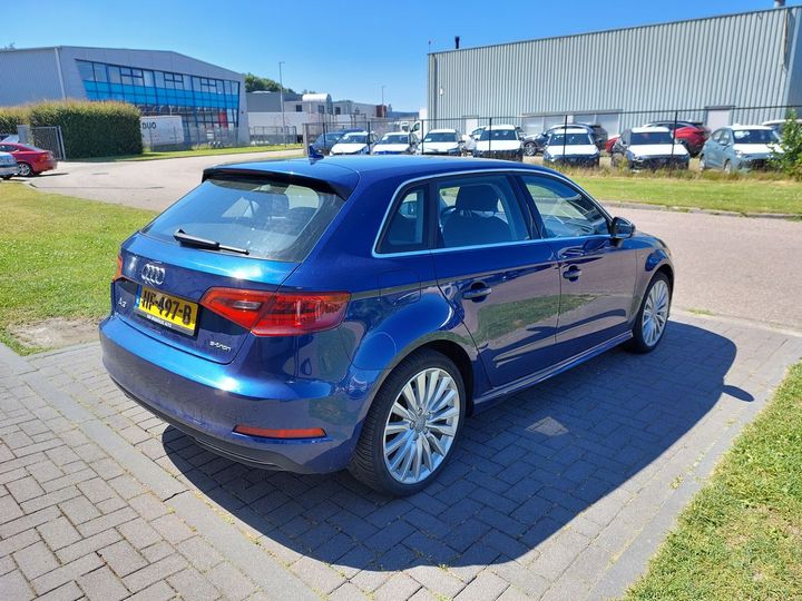 Photo 3 VIN: WAUZZZ8VXGA048284 - AUDI A3 SPORTBACK 