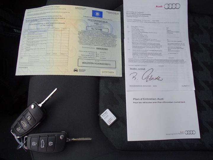 Photo 5 VIN: WAUZZZ8VXGA064338 - AUDI A3 