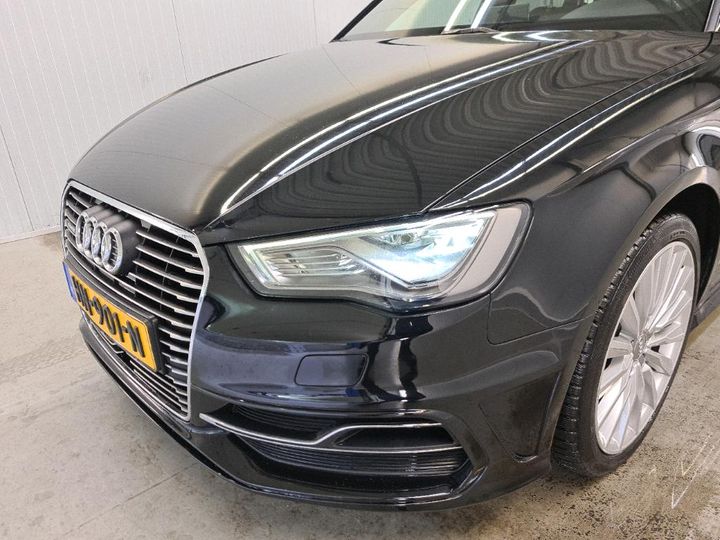 Photo 32 VIN: WAUZZZ8VXGA084458 - AUDI A3 