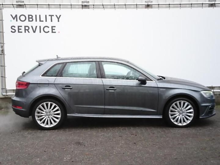 Photo 4 VIN: WAUZZZ8VXGA088719 - AUDI A3 SPORTBACK 