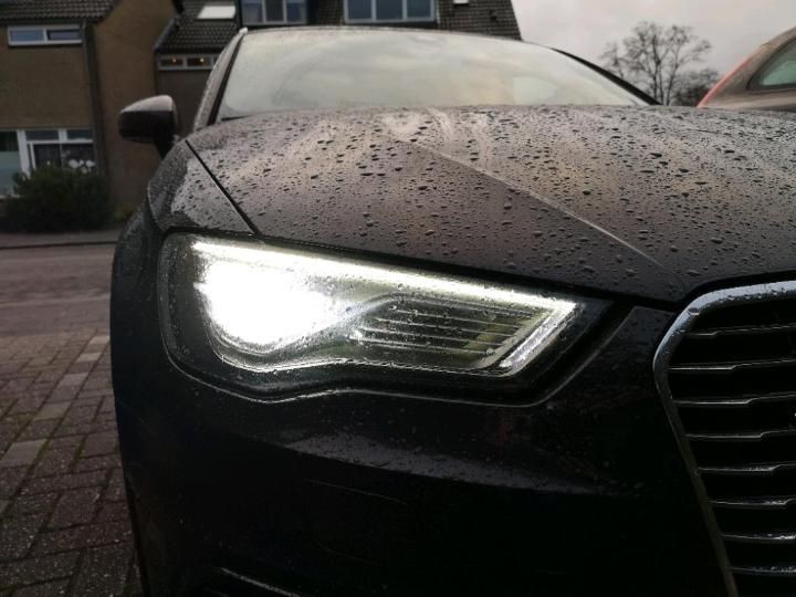 Photo 11 VIN: WAUZZZ8VXGA093032 - AUDI A3 SPORTBACK 