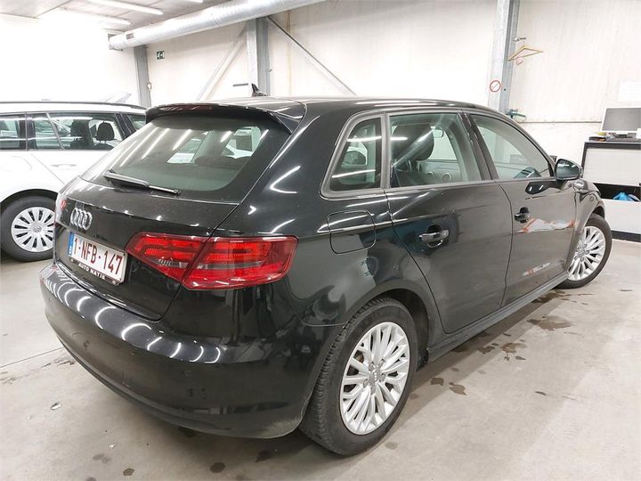 Photo 2 VIN: WAUZZZ8VXGA115045 - AUDI A3 SPORTBACK 