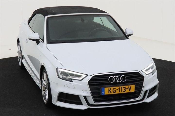 Photo 2 VIN: WAUZZZ8VXH1000737 - AUDI A3 CABRIOLET 