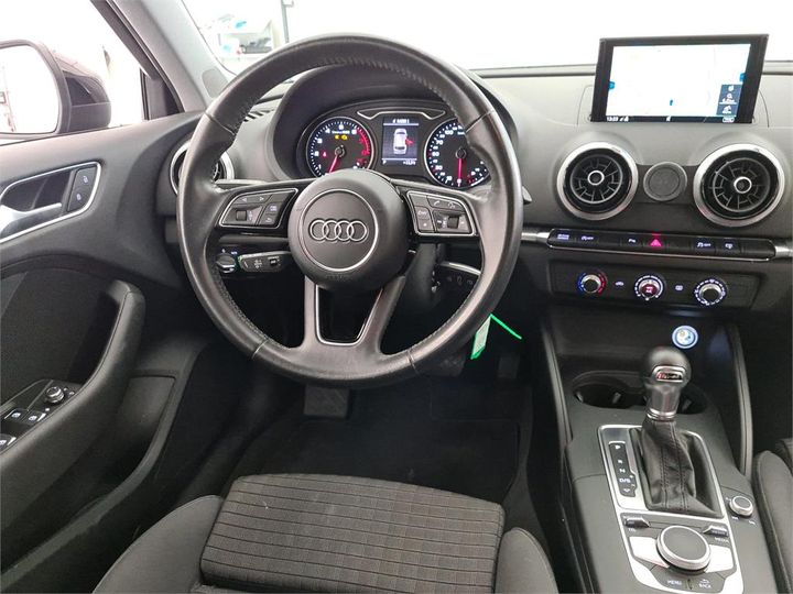 Photo 17 VIN: WAUZZZ8VXHA106847 - AUDI A3 