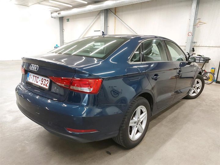 Photo 2 VIN: WAUZZZ8VXJ1038734 - AUDI A3 BERLINE 