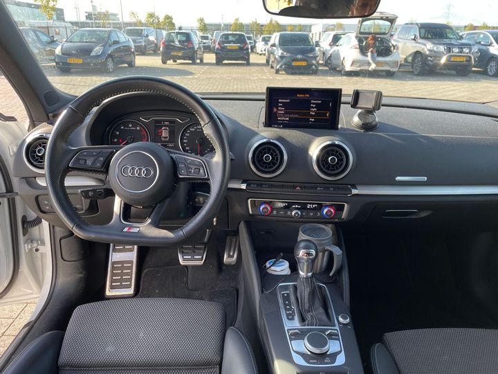 Photo 6 VIN: WAUZZZ8VXJA126862 - AUDI A3 SPORTBACK 