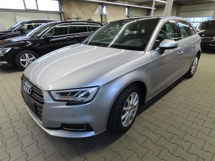 Photo 1 VIN: WAUZZZ8VXJA129468 - AUDI A3 SPORTBACK 