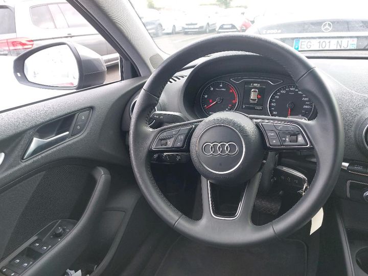 Photo 5 VIN: WAUZZZ8VXJA131284 - AUDI A3 SPORTBACK 