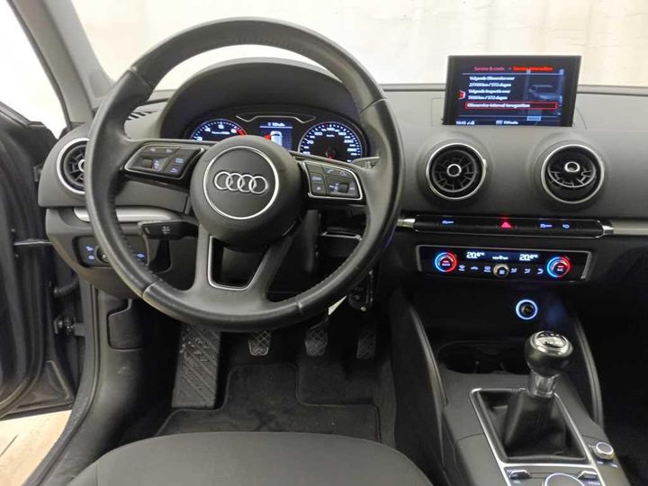 Photo 14 VIN: WAUZZZ8VXKA014449 - AUDI A3 