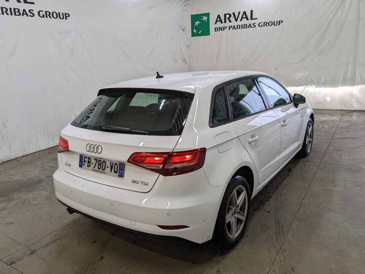 Photo 3 VIN: WAUZZZ8VXKA020011 - AUDI A3 SPORTBACK 